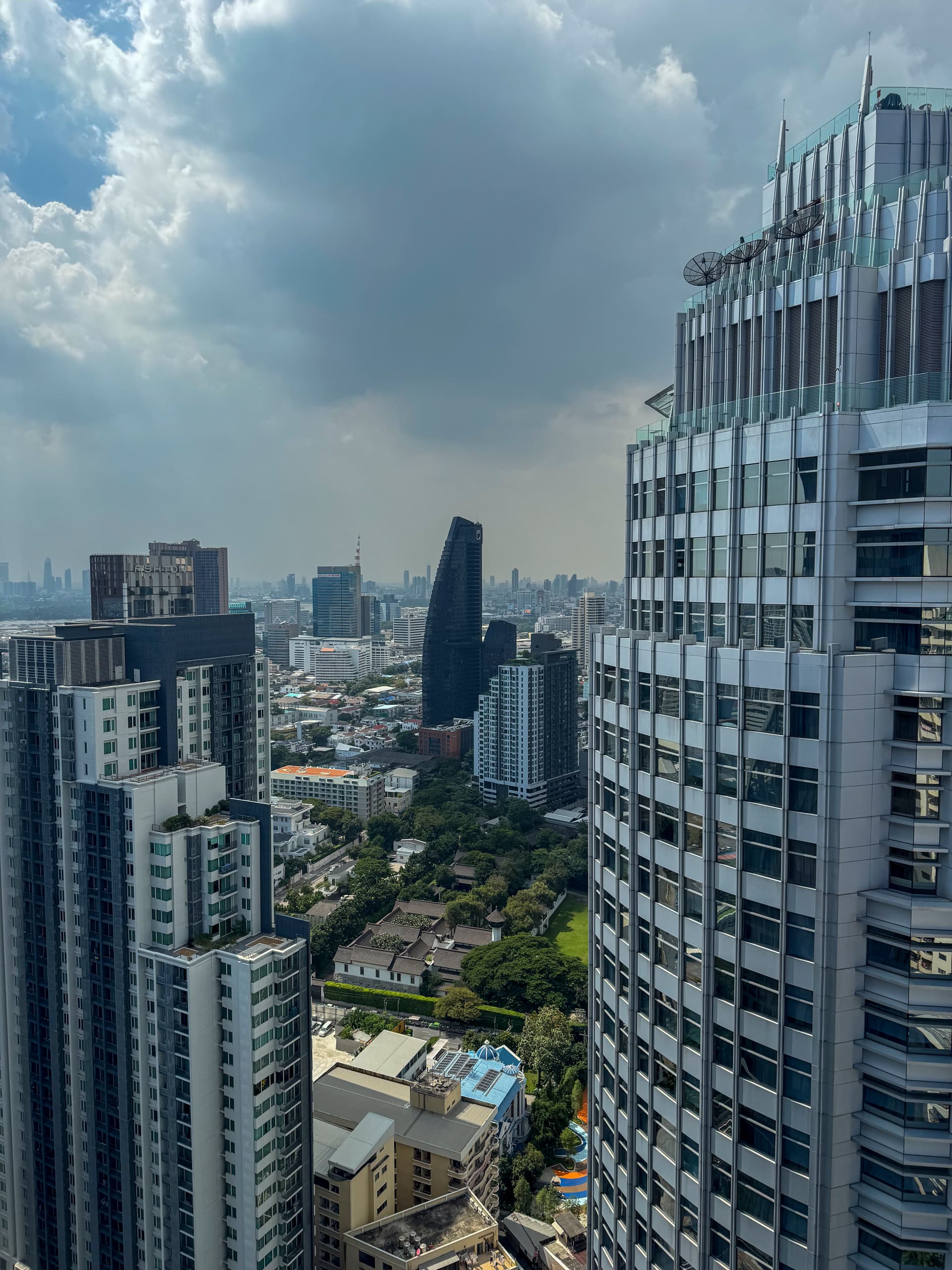 Crafting a Powerful Brand Identity